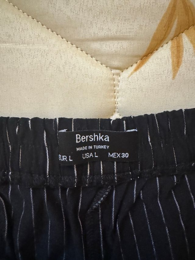 Falda pantalón Bershka rayas