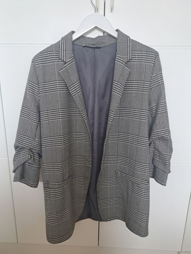 Blazer de cuadros negro y blanco