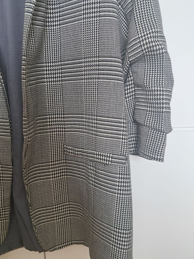 Blazer de cuadros negro y blanco