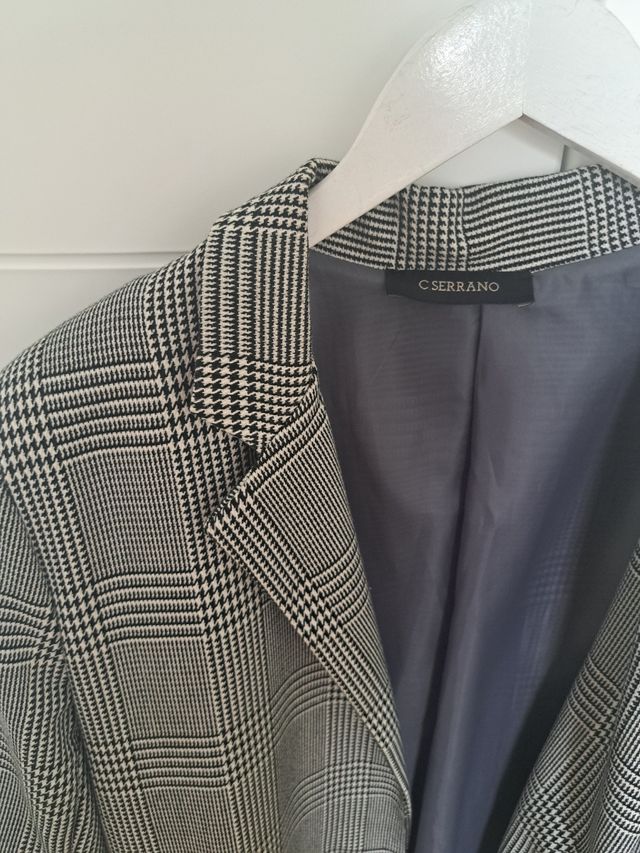Blazer de cuadros negro y blanco