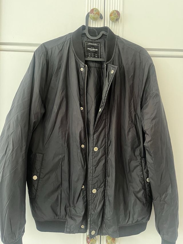 Cazadora Bomber Pull&Bear Negra Talla S
