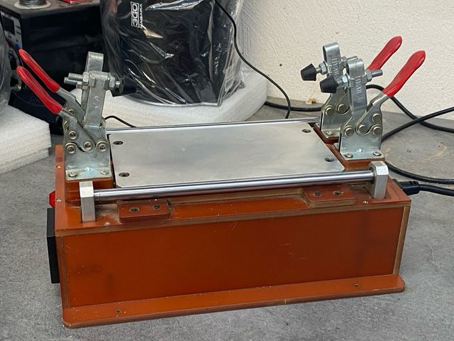 Cama caliente para reparación de pantallas