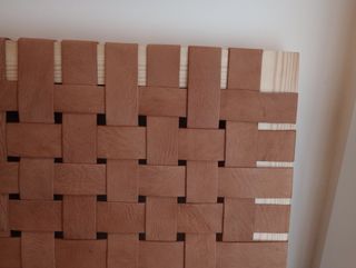 Cabecero de cuero tejido artesanal (cama doble)
