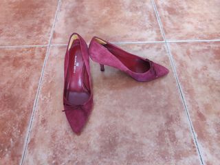 Zapatos de tacón Gloria Ortiz rojos