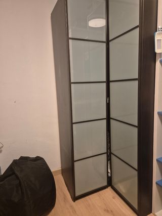 Armario alto esquinero madera