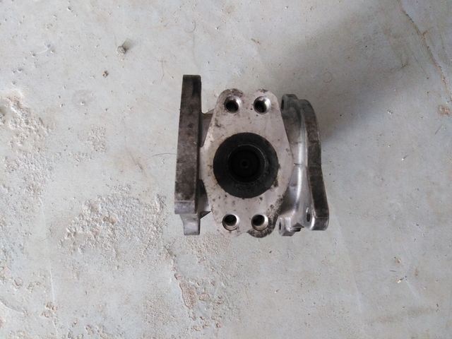 Válvula EGR 038129637D