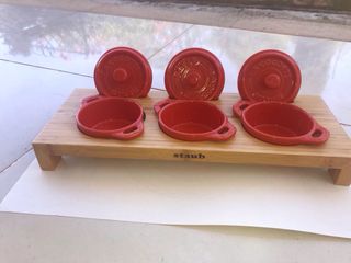 3 Mini Cocottes Staub Roja regalate mai usate