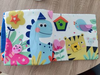 Libro de fieltro Vertbaudet colores y formas