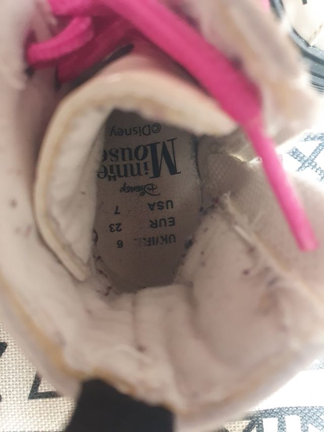 Lote de Botas para bebe / niña  Talla 22...