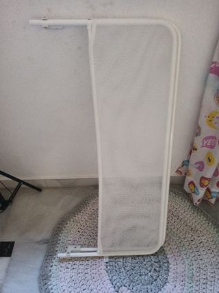 Barandilla de seguridad blanca