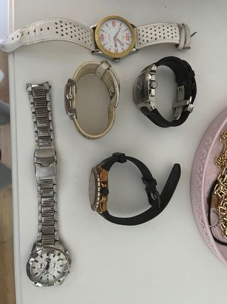 Pack 5 relojes marca 3 lotus, 1 puma y 1 viceroy.