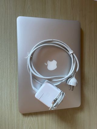 MacBook Air (13", 2012) - Plata