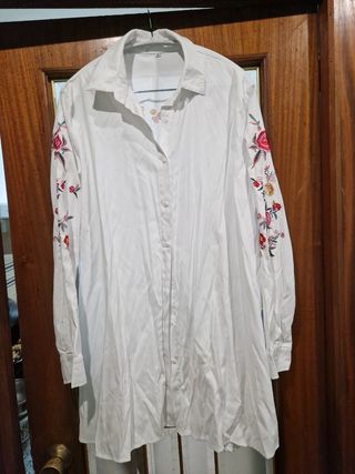 Diferentes camisetas y blusas tallas L-XL por 1