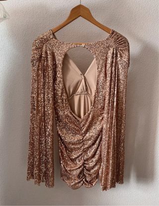 Vestido de lentejuelas dorado