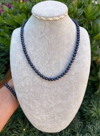 Conjunto collar y pulsera perlas negras