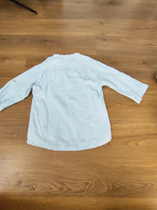 Camisa Zara azul claro