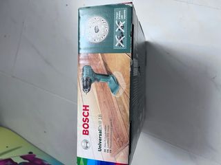 Taladro Bosch Universal Drill 18 sin batería