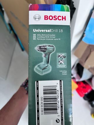 Taladro Bosch Universal Drill 18 sin batería