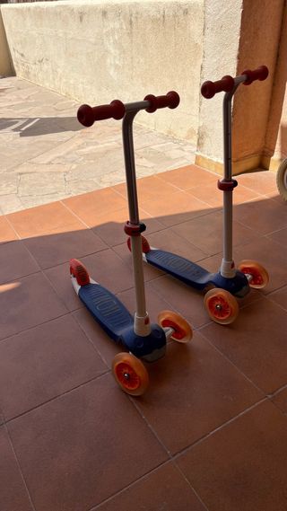 Patinetes infantiles 3 ruedas , se venden los dos