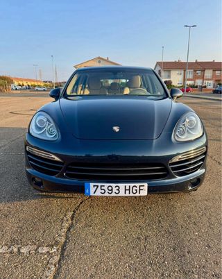 Porsche Cayenne 2011