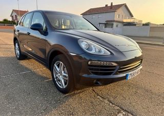 Porsche Cayenne 2011