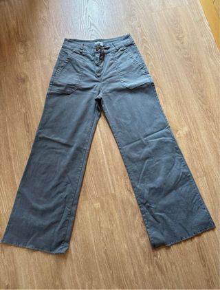 Pantalón Renata&go gris talla bajo