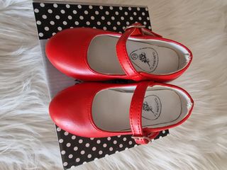 Zapatos flamencos rojos niña numero 23