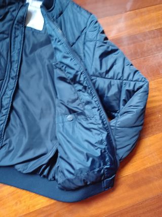 Cazadora bomber azul marino 165- 34. Abrigosa