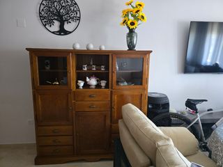 Mueble de madera para salón