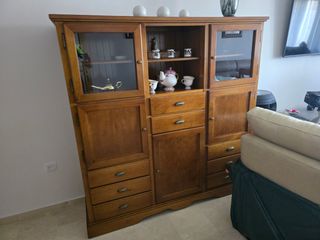 Mueble de madera para salón