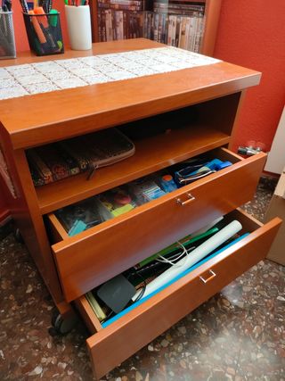 Mueble auxiliar con ruedas JAÉN CAPITAL