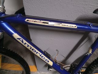 Bicicleta de Montaña América Azul