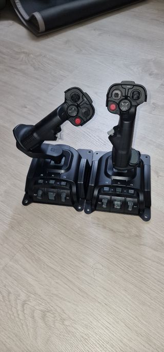 Joysticks VKB Gladiator NXT EVO