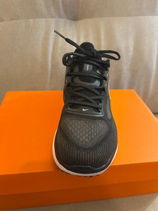 Zapatillas Nike Vomero 17 Running Negras/Grises