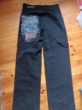 Pantalón reciclaje con Diseño Graffiti