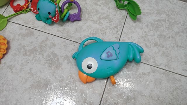 Móvil cuna con peluches