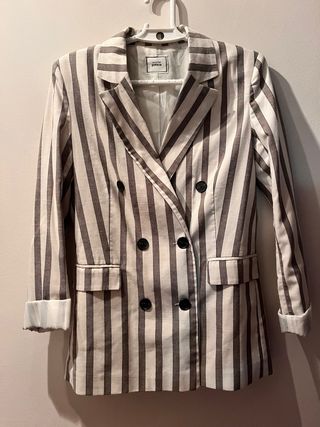 Americana Pimkie rayas gris y blanco Talla S