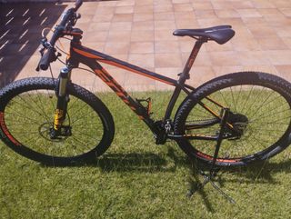 Bicicleta de Montaña Scott Scale 940 .