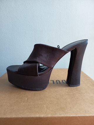 Sandalias Zara Tacón Plataforma Negro