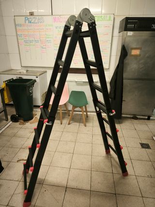 Escalera de mano 4 posiciones