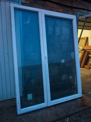 Puerta PVC con fijo lateral