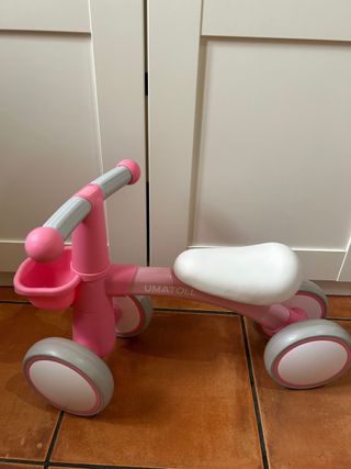 Bicicleta de equilibrio rosa +12 meses