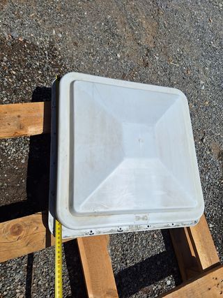 Claraboia Dometic Autocaravana TP-40