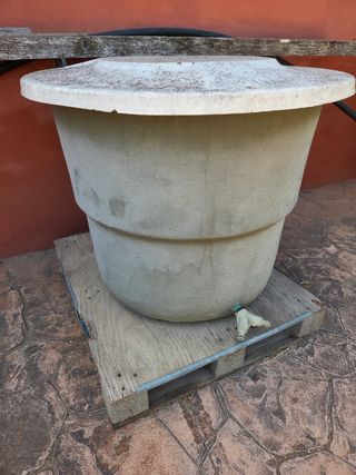 Depósito de agua,63x80