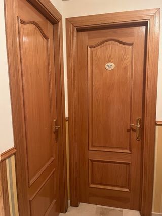 Conjunto puertas roble con cristal