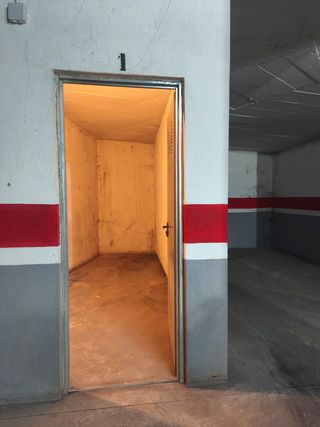 Cochera y trastero en venta en COGOLLOS VEGA