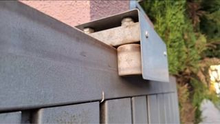 Puerta corredera garaje hierro forjado