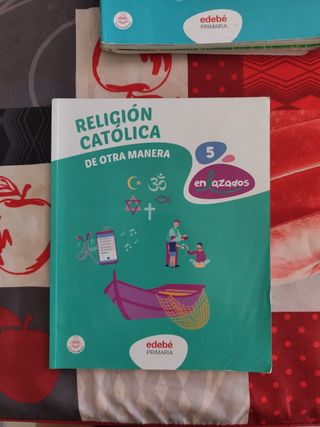 Se vende libro de RELIGIÓN CATÓLICA 5, edebé 