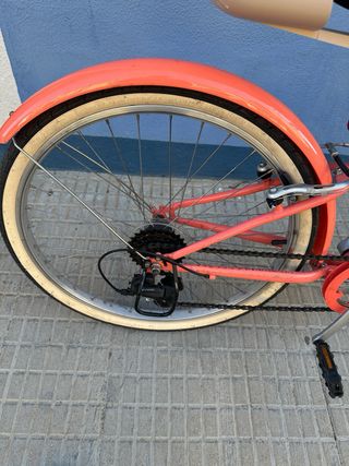 Bicicleta de paseo Riverside 24” rosa/coral