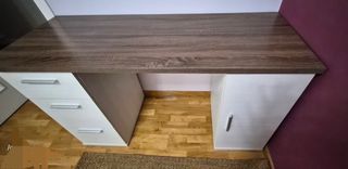 Escritorio moderno madera y blanco